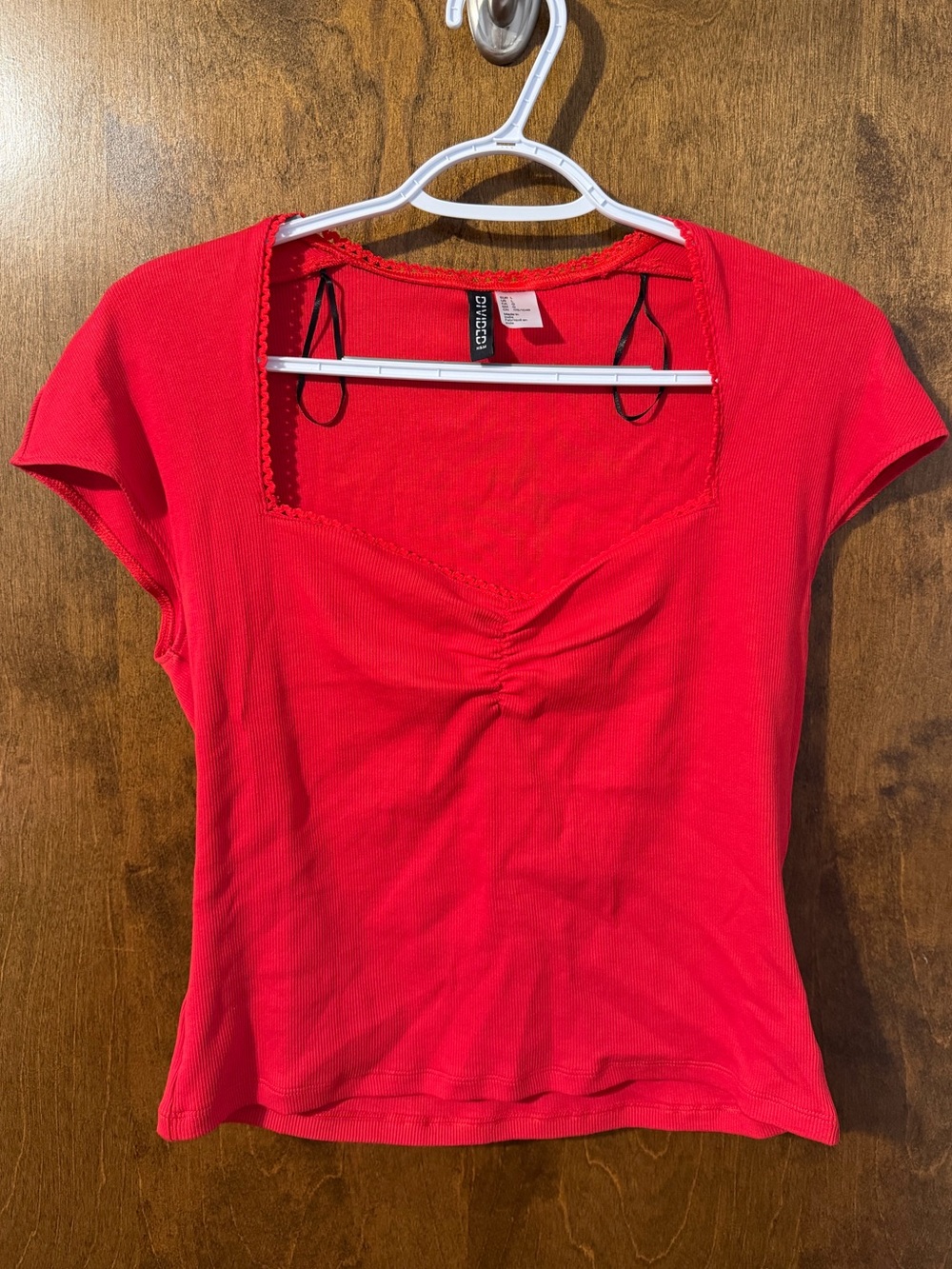 H&M Red Short-Sleeve Scoop Neck Ribbed Top